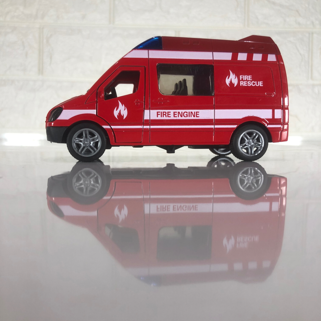 1:38 Fire truck scale model