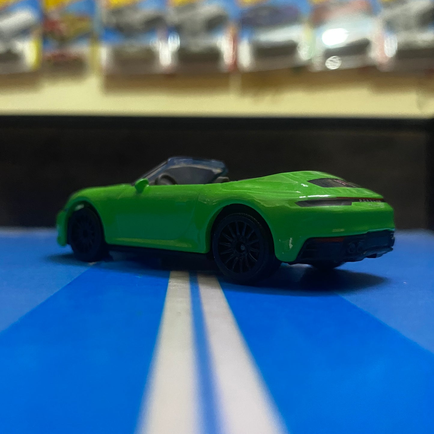 PORSCHE 911 CARRERA S-MAJORETTE