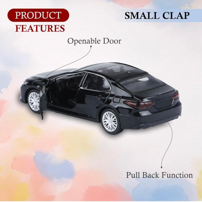 Speed Metal 1:32 Toyota Camry Diecast