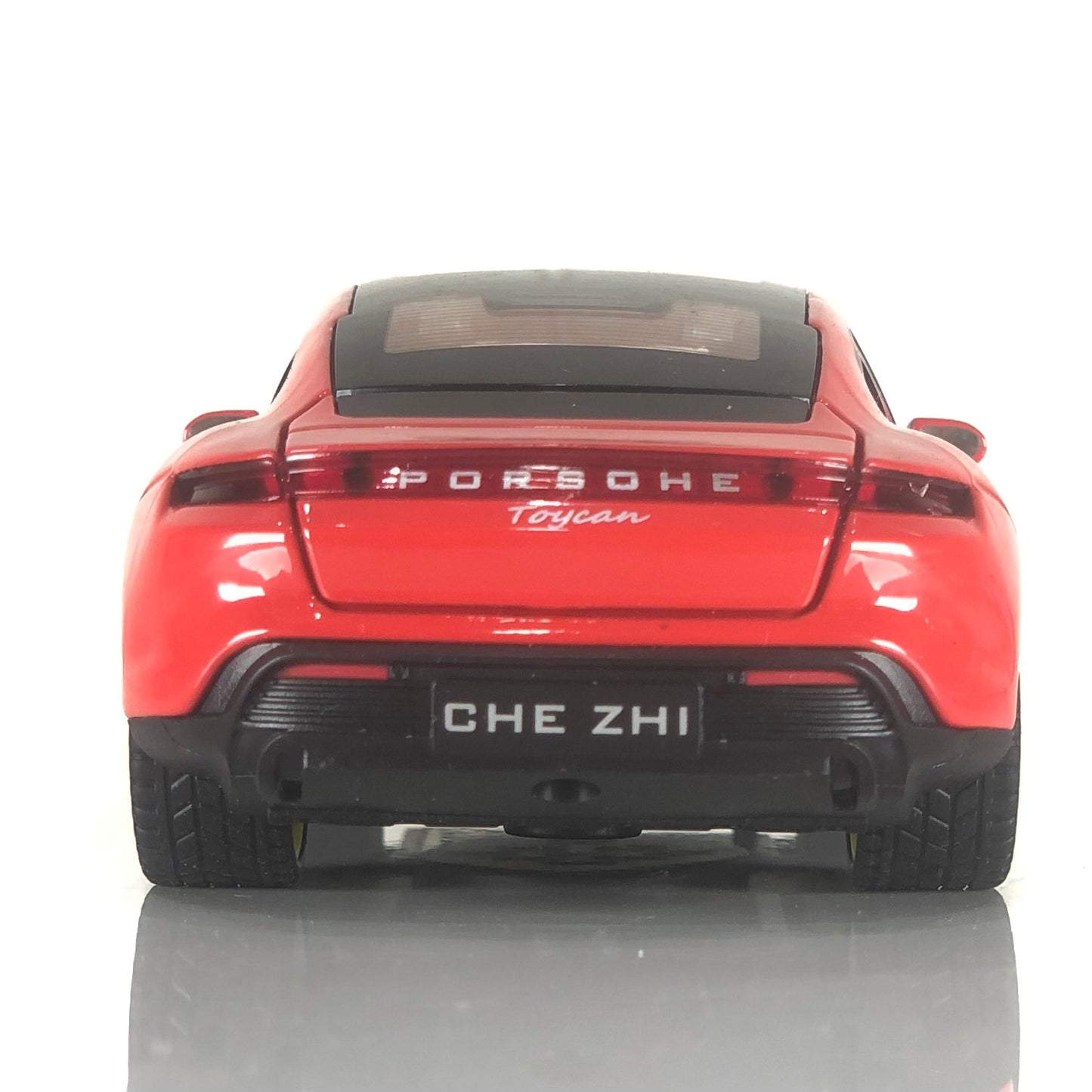 1:32 Porsche scale model
