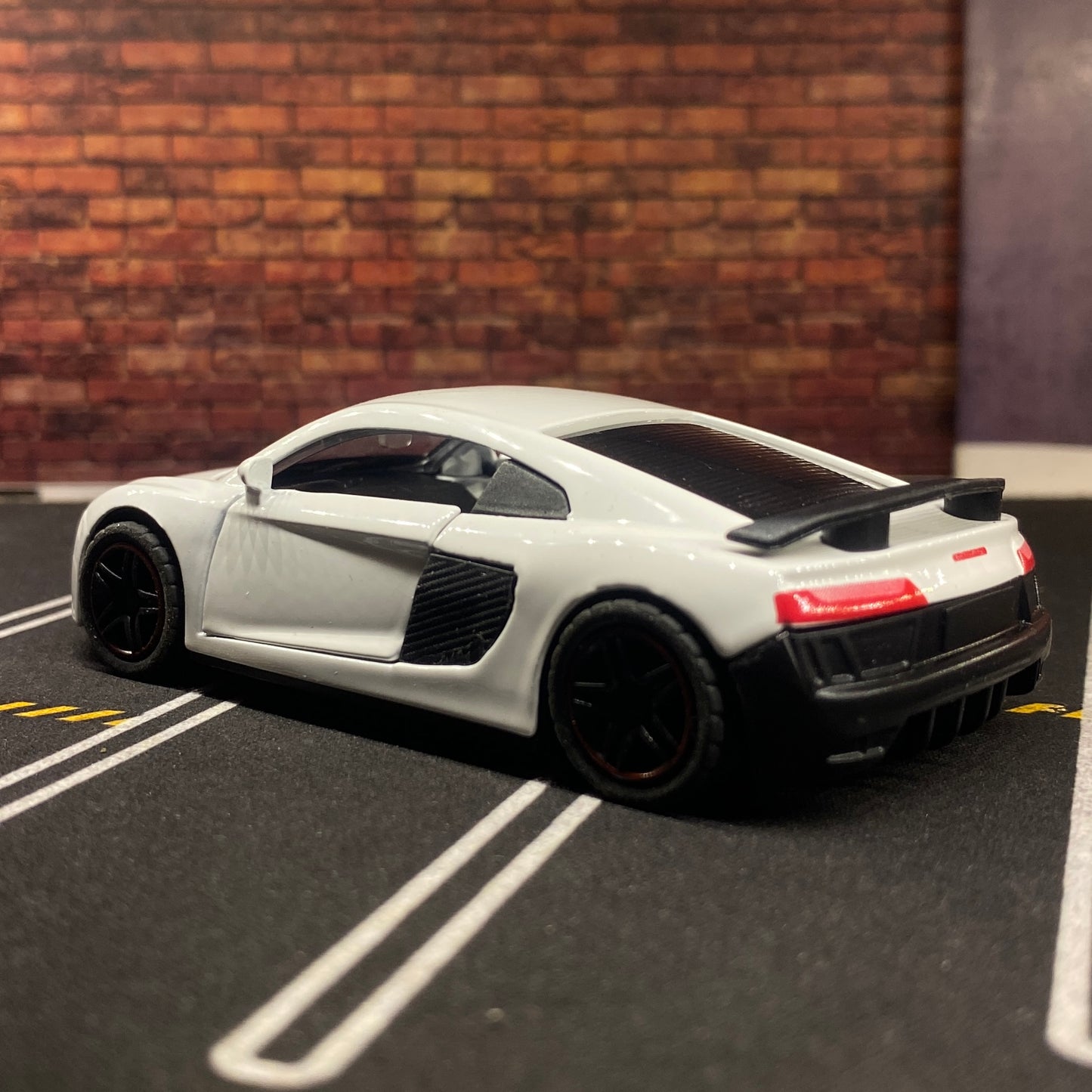 Audi 1:38 scale model