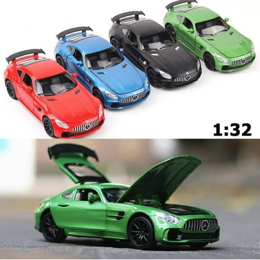1:32 AMG diecast model car