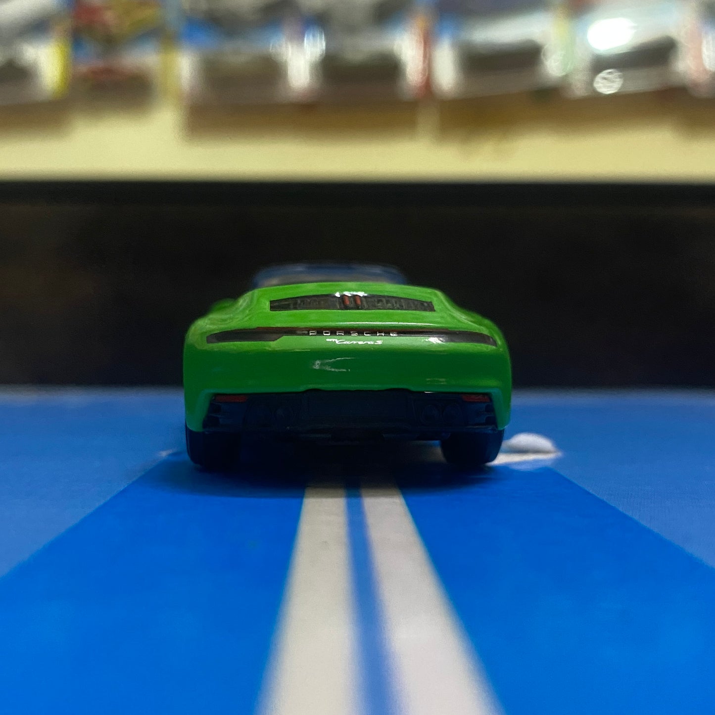 PORSCHE 911 CARRERA S-MAJORETTE