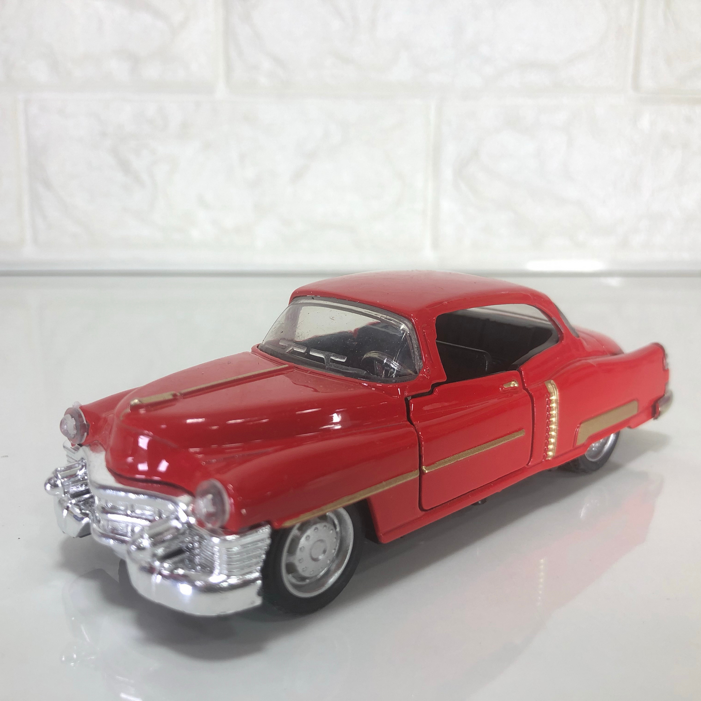 1:38 ambassador diecast car