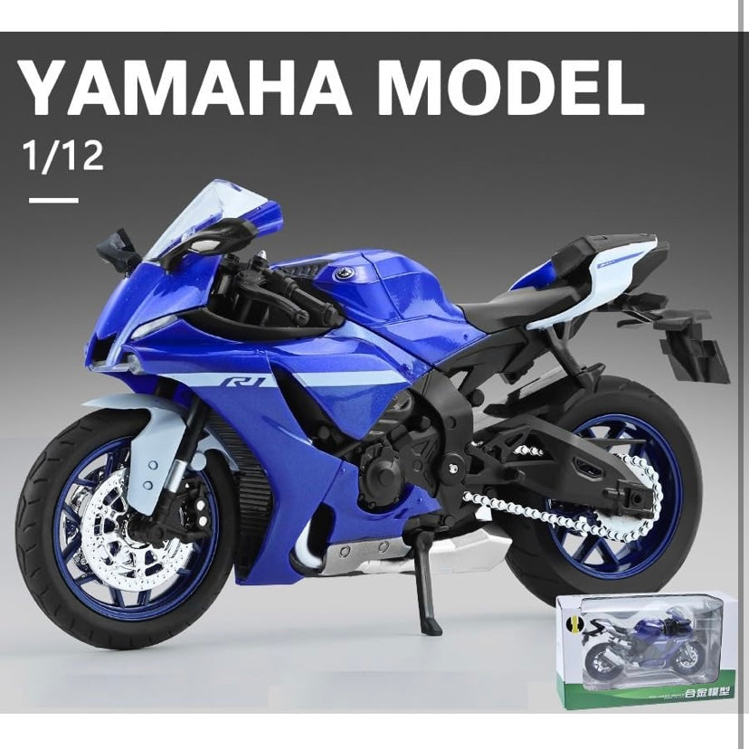 1:12 Yamaha R1 scale model