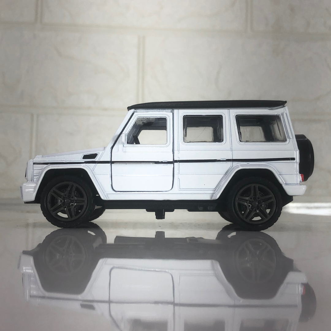 1:38 scale model diecast