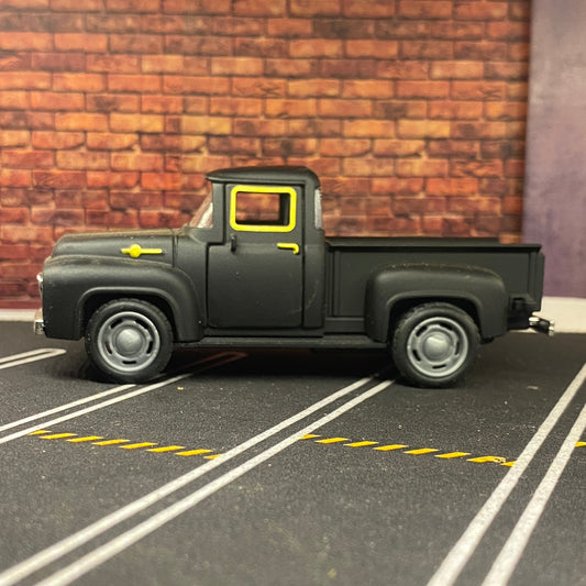 vintage pickup scale model 1:32