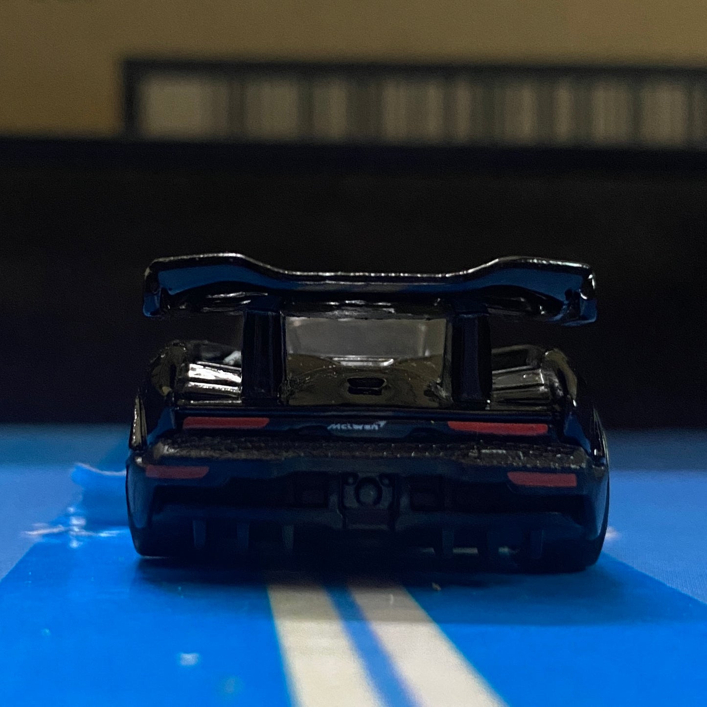 McLeran senna -uncard hot wheels