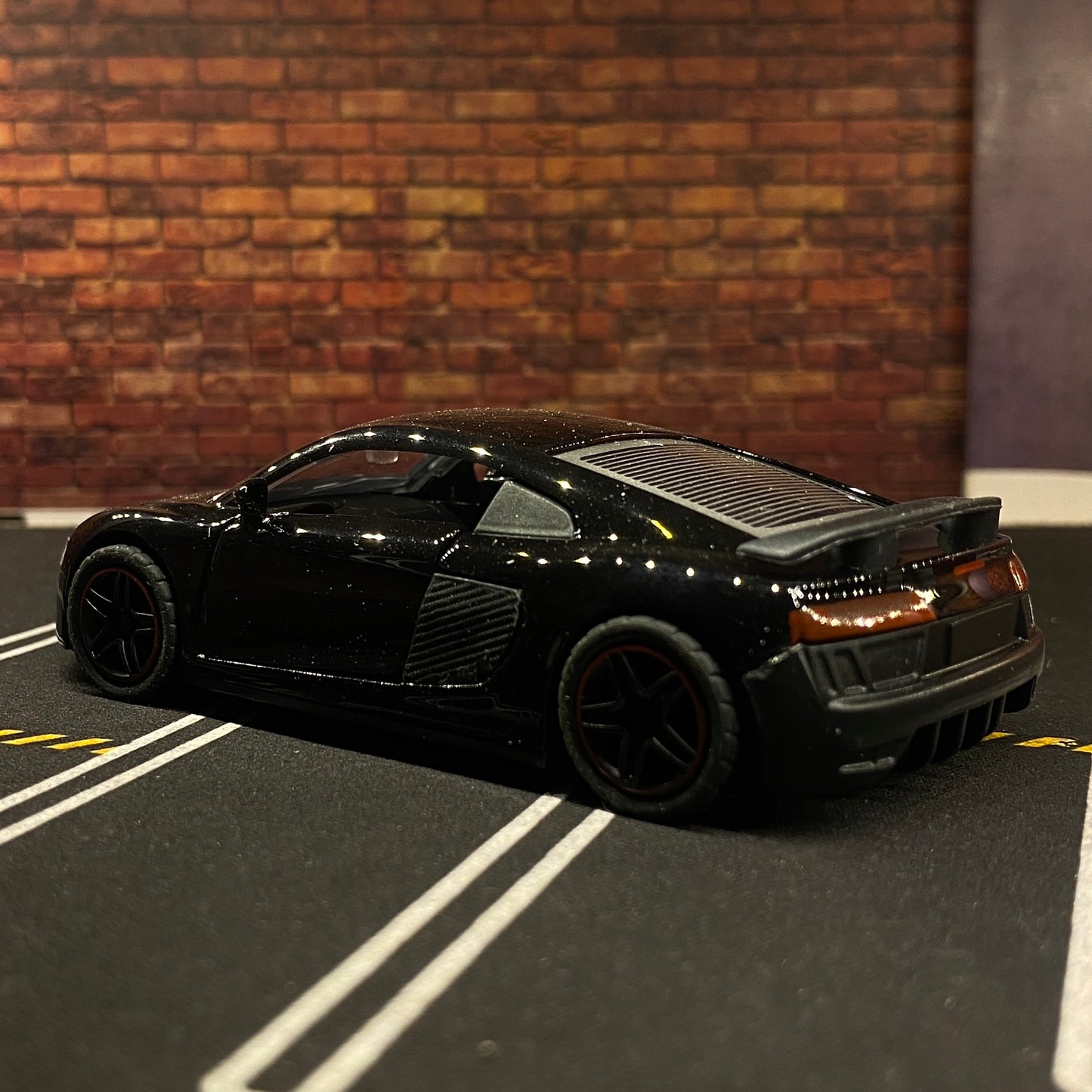 audi scale model 1:32