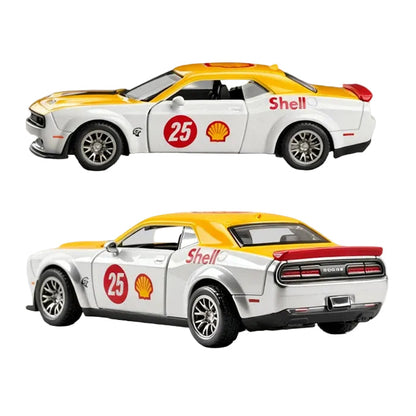 CCA 2022 Dodge Challenger SRT Jailbreak Die-Cast Model Car 1:64 Scale