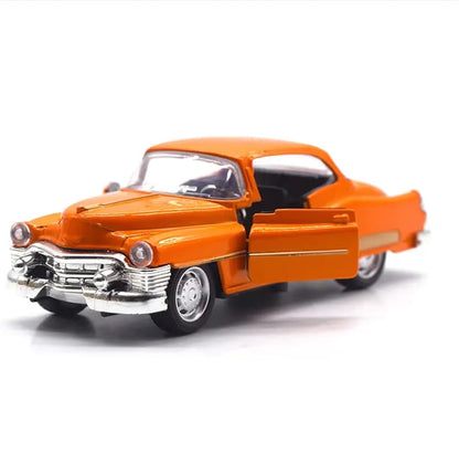 1:32 Scale Pullback Realistic Classic Vintage Metal DieCast Car Toys for Kids/Adults Orange