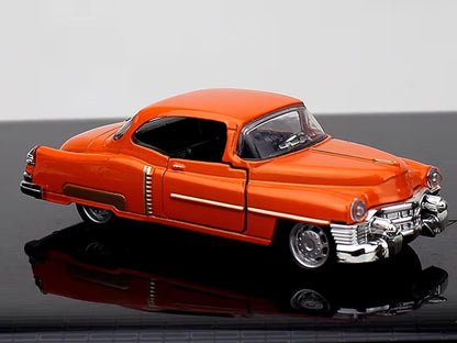 1:32 Scale Pullback Realistic Classic Vintage Metal DieCast Car Toys for Kids/Adults Orange