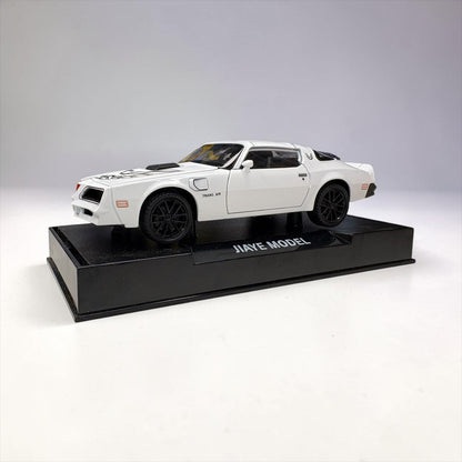 JIAYE 1:32 scale model